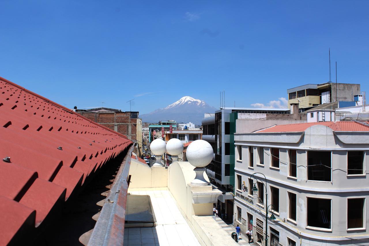 Rio Hotel Riobamba Exterior photo