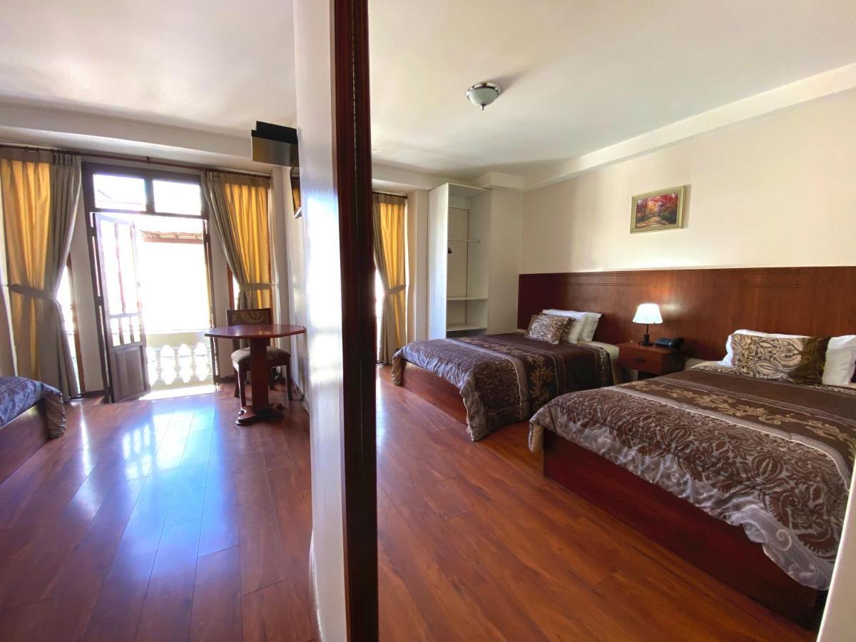 Rio Hotel Riobamba Exterior photo